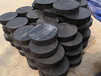 舟山板式橡胶支座由若干层橡胶片与薄钢板经加压硫化